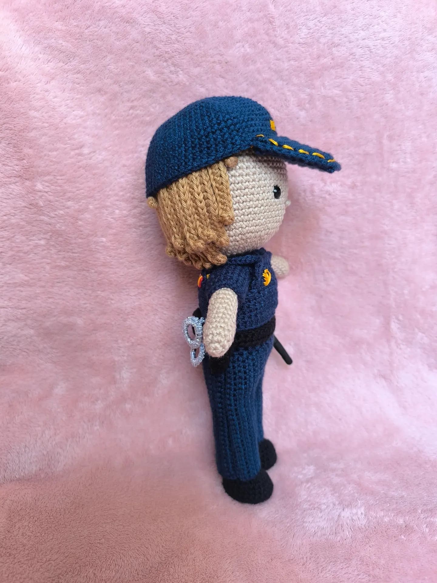 Amigurumi policía — miniatura 6